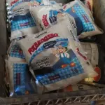 LOTE 109 - 01 LOTE COM GRANDE QUANTIDADE PACOTES DE GESSO RÁPIDO PARA MOLDURAS, REPAROS E MOLDES DE 1KG CADA MARCA REJUMASSA. (NOVO) (NO ESTADO) ATENÇÃO! FAZER A VISITAÇÃO ANTES DE ARREMATAR, NÃO SABEMOS SE FUNCIONA. LEILÃO NÃO TEM GARANTIA E NEM DEVOLUÇÃO, SUJEITO A POSSÍVEIS AVARIAS VISÍVEIS/OCULTAS E/OU AUSÊNCIA DE COMPONENTES.