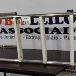 LOTE 124 - 01 ESCADA PARA PISCINA. (NO ESTADO) ATENÇÃO! FAZER A VISITAÇÃO ANTES DE ARREMATAR, NÃO SABEMOS SE FUNCIONA, LEILÃO NÃO TEM GARANTIA E NEM DEVOLUÇÃO, SUJEITO A POSSÍVEIS AVARIAS VISÍVEIS/OCULTAS E/OU AUSÊNCIA DE COMPONENTES.