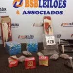 LOTE 176 - 01 LOTE COM VÁRIOS GRAMPEADORES NOVOS E GRANDE QUANTIDADE DE CLIPS E COLCHETES. (NO ESTADO) ATENÇÃO! FAZER A VISITAÇÃO ANTES DE ARREMATAR, NÃO SABEMOS SE FUNCIONA, LEILÃO NÃO TEM GARANTIA E NEM DEVOLUÇÃO, SUJEITO A POSSÍVEIS AVARIAS VISÍVEIS/OCULTAS E/OU AUSÊNCIA DE COMPONENTES.