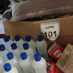 LOTE 101 - 01 LOTE COM GRANDE QUANTIDADE DE ARAMES DE CADERNOS, CLIPS DE PAPEL, COLCHETES XR E ÁLCOOL EM GEL 70%. (NO ESTADO) ATENÇÃO! FAZER A VISITAÇÃO ANTES DE ARREMATAR, NÃO SABEMOS SE FUNCIONA, LEILÃO NÃO TEM GARANTIA E NEM DEVOLUÇÃO, SUJEITO A POSSÍVEIS AVARIAS VISÍVEIS/OCULTAS E/OU AUSÊNCIA DE COMPONENTES.