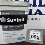 LOTE 095 - 01 BALDE DE TINTA SUVINIL INTERIORES FOSCOS 18L NA COR FOSCO BRANCO. VENCIMENTO 10/2027 (NOVO) (NO ESTADO) ATENÇÃO! FAZER A VISITAÇÃO ANTES DE ARREMATAR, NÃO SABEMOS SE FUNCIONA. LEILÃO NÃO TEM GARANTIA E NEM DEVOLUÇÃO, SUJEITO A POSSÍVEIS AVARIAS VISÍVEIS/OCULTAS E/OU AUSÊNCIA DE COMPONENTES.