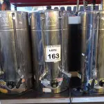 LOTE 163 - 03 CAFETEIRAS INDUSTRIAIS. (NO ESTADO) ATENÇÃO! FAZER A VISITAÇÃO ANTES DE ARREMATAR, NÃO SABEMOS SE FUNCIONA, LEILÃO NÃO TEM GARANTIA E NEM DEVOLUÇÃO, SUJEITO A POSSÍVEIS AVARIAS VISÍVEIS/OCULTAS E/OU AUSÊNCIA DE COMPONENTES.