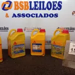LOTE 155 - 04 GALÕES DE ADITIVO PLASTIFICANTE PARA ARGAMASSA DE ASSENTAMENTO E REBOCO DE 3,6LTS CADA MARCA SIKA. (NO ESTADO) ATENÇÃO! FAZER A VISITAÇÃO ANTES DE ARREMATAR, NÃO SABEMOS SE FUNCIONA, LEILÃO NÃO TEM GARANTIA E NEM DEVOLUÇÃO, SUJEITO A POSSÍVEIS AVARIAS VISÍVEIS/OCULTAS E/OU AUSÊNCIA DE COMPONENTES.