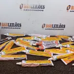 LOTE 164 - 01 LOTE COM VÁRIOS SELANTES SILICONE E COLA DE CONTATO UNIVERSAL. (NO ESTADO) ATENÇÃO! FAZER A VISITAÇÃO ANTES DE ARREMATAR, NÃO SABEMOS SE FUNCIONA, LEILÃO NÃO TEM GARANTIA E NEM DEVOLUÇÃO, SUJEITO A POSSÍVEIS AVARIAS VISÍVEIS/OCULTAS E/OU AUSÊNCIA DE COMPONENTES.