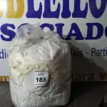 LOTE 183 -  01 SACO COM CORTINAS. (NO ESTADO EM QUE SE ENCONTRA. SUJEITO A AVARIAS OCULTAS/VISÍVEIS.)  