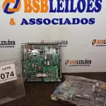 LOTE 074 - 02 PLACAS MÃE. (NO ESTADO) ATENÇÃO! FAZER A VISITAÇÃO ANTES DE ARREMATAR, NÃO SABEMOS SE FUNCIONA, LEILÃO NÃO TEM GARANTIA E NEM DEVOLUÇÃO, SUJEITO A POSSÍVEIS AVARIAS VISÍVEIS/OCULTAS E/OU AUSÊNCIA DE COMPONENTES.