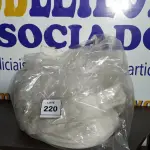 LOTE 220 -  01 SACO COM CORTINAS. (NO ESTADO EM QUE SE ENCONTRA. SUJEITO A AVARIAS OCULTAS/VISÍVEIS.)  