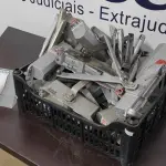 LOTE 103 - 01 LOTE COM GRANDE QUANTIDADE DE MOLAS AÉREAS DE PORTA. (NO ESTADO) ATENÇÃO! FAZER A VISITAÇÃO ANTES DE ARREMATAR, NÃO SABEMOS SE FUNCIONA, LEILÃO NÃO TEM GARANTIA E NEM DEVOLUÇÃO, SUJEITO A POSSÍVEIS AVARIAS VISÍVEIS/OCULTAS E/OU AUSÊNCIA DE COMPONENTES.