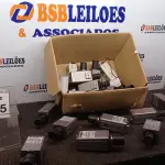 LOTE 065 - 01 LOTE COM GRANDE QUANTIDADE DE CÂMERAS DE MONITORAMENTO DE MARCAS E MODELOS VARIADOS (NO ESTADO) ATENÇÃO! FAZER A VISITAÇÃO ANTES DE ARREMATAR, NÃO SABEMOS SE FUNCIONA, LEILÃO NÃO TEM GARANTIA E NEM DEVOLUÇÃO, SUJEITO A POSSÍVEIS AVARIAS VISÍVEIS/OCULTAS E/OU AUSÊNCIA DE COMPONENTES.