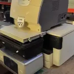 LOTE 127 - 04 IMPRESSORAS E 01 SCANNER DE MARCAS E MODELOS DIVERSOS. (NO ESTADO) ATENÇÃO! FAZER A VISITAÇÃO ANTES DE ARREMATAR, NÃO SABEMOS SE FUNCIONA, LEILÃO NÃO TEM GARANTIA E NEM DEVOLUÇÃO, SUJEITO A POSSÍVEIS AVARIAS VISÍVEIS/OCULTAS E/OU AUSÊNCIA DE COMPONENTES.