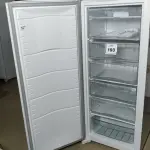 LOTE 193 -  01 FREEZER VERTICAL CONSUL 220V. (NO ESTADO EM QUE SE ENCONTRA. SUJEITO A AVARIAS OCULTAS/VISÍVEIS.)  BH1651Y