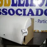 LOTE 215 -  01 ARMÁRIO SUSPENSO. (NO ESTADO EM QUE SE ENCONTRA. SUJEITO A AVARIAS OCULTAS/VISÍVEIS.)  