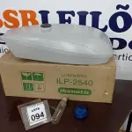 LOTE 094 - 01 LUMINÁRIA DE POSTE. (NO ESTADO) ATENÇÃO! FAZER A VISITAÇÃO ANTES DE ARREMATAR, NÃO SABEMOS SE FUNCIONA, LEILÃO NÃO TEM GARANTIA E NEM DEVOLUÇÃO, SUJEITO A POSSÍVEIS AVARIAS VISÍVEIS/OCULTAS E/OU AUSÊNCIA DE COMPONENTES.