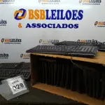 LOTE 028 - 01 LOTE COM GRANDE QUANTIDADE DE TECLADOS PARA PC DE MARCAS E MODELOS DIVERSOS. (NO ESTADO) ATENÇÃO! FAZER A VISITAÇÃO ANTES DE ARREMATAR, NÃO SABEMOS SE FUNCIONA, LEILÃO NÃO TEM GARANTIA E NEM DEVOLUÇÃO, SUJEITO A POSSÍVEIS AVARIAS VISÍVEIS/OCULTAS E/OU AUSÊNCIA DE COMPONENTES.