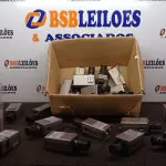 LOTE 065 - 01 LOTE COM GRANDE QUANTIDADE DE CÂMERAS DE MONITORAMENTO DE MARCAS E MODELOS VARIADOS (NO ESTADO) ATENÇÃO! FAZER A VISITAÇÃO ANTES DE ARREMATAR, NÃO SABEMOS SE FUNCIONA, LEILÃO NÃO TEM GARANTIA E NEM DEVOLUÇÃO, SUJEITO A POSSÍVEIS AVARIAS VISÍVEIS/OCULTAS E/OU AUSÊNCIA DE COMPONENTES.