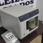 LOTE 123 - 01 IMPRESSORA E GRAVADORA DE CD E DVD PP100 II MARCA EPSON. (NO ESTADO) ATENÇÃO! FAZER A VISITAÇÃO ANTES DE ARREMATAR, NÃO SABEMOS SE FUNCIONA, LEILÃO NÃO TEM GARANTIA E NEM DEVOLUÇÃO, SUJEITO A POSSÍVEIS AVARIAS VISÍVEIS/OCULTAS E/OU AUSÊNCIA DE COMPONENTES.
