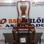 LOTE 177 - 01 CADEIRA DE JANTAR. (NO ESTADO EM QUE SE ENCONTRA. SUJEITO A AVARIAS OCULTAS/VISÍVEIS.)  BF8597E
