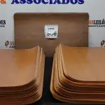 LOTE 386 - 22 PLACAS DE MADEIRA. (NO ESTADO) ATENÇÃO! FAZER A VISITAÇÃO ANTES DE ARREMATAR, NÃO SABEMOS SE FUNCIONA. LEILÃO NÃO TEM GARANTIA E NEM DEVOLUÇÃO, SUJEITO A POSSÍVEIS AVARIAS VISÍVEIS/OCULTAS E/OU AUSÊNCIA DE COMPONENTES.