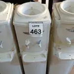 LOTE 463 - 03 BEBEDOUROS PARA GARRAFÃO. (NO ESTADO) ATENÇÃO! FAZER A VISITAÇÃO ANTES DE ARREMATAR, NÃO SABEMOS SE FUNCIONA, LEILÃO NÃO TEM GARANTIA E NEM DEVOLUÇÃO, SUJEITO A POSSÍVEIS AVARIAS VISÍVEIS/OCULTAS E/OU AUSÊNCIA DE COMPONENTES.