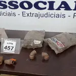 LOTE 457 - 10 PEÇAS DE REGISTRO PVC 25MM, 30 JOELHOS 90° 25X3/4 E VÁRIAS PEÇAS DE TÊ SOLDÁVEL. (NO ESTADO) ATENÇÃO! FAZER A VISITAÇÃO ANTES DE ARREMATAR, NÃO SABEMOS SE FUNCIONA, LEILÃO NÃO TEM GARANTIA E NEM DEVOLUÇÃO, SUJEITO A POSSÍVEIS AVARIAS VISÍVEIS/OCULTAS E/OU AUSÊNCIA DE COMPONENTES.