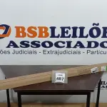 LOTE 487 - 25 CANALETAS 10X10X2000MM. (NO ESTADO) ATENÇÃO! FAZER A VISITAÇÃO ANTES DE ARREMATAR, NÃO SABEMOS SE FUNCIONA, LEILÃO NÃO TEM GARANTIA E NEM DEVOLUÇÃO, SUJEITO A POSSÍVEIS AVARIAS VISÍVEIS/OCULTAS E/OU AUSÊNCIA DE COMPONENTES.
