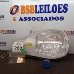 LOTE 268 - 01 LUMINÁRIA DE POSTE. (NO ESTADO) ATENÇÃO! FAZER A VISITAÇÃO ANTES DE ARREMATAR, NÃO SABEMOS SE FUNCIONA, LEILÃO NÃO TEM GARANTIA E NEM DEVOLUÇÃO, SUJEITO A POSSÍVEIS AVARIAS VISÍVEIS/OCULTAS E/OU AUSÊNCIA DE COMPONENTES.