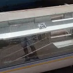 LOTE 516 - 01 BALCÃO REFRIGERADOR. (NO ESTADO) ATENÇÃO! FAZER A VISITAÇÃO ANTES DE ARREMATAR, NÃO SABEMOS SE FUNCIONA, LEILÃO NÃO TEM GARANTIA E NEM DEVOLUÇÃO, SUJEITO A POSSÍVEIS AVARIAS VISÍVEIS/OCULTAS E/OU AUSÊNCIA DE COMPONENTES.