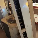 LOTE 436 - 01 AR CONDICIONADO 56.000BTUS MARCA ELECTROLUX. (NO ESTADO) ATENÇÃO! FAZER A VISITAÇÃO ANTES DE ARREMATAR, NÃO SABEMOS SE FUNCIONA, LEILÃO NÃO TEM GARANTIA E NEM DEVOLUÇÃO, SUJEITO A POSSÍVEIS AVARIAS VISÍVEIS/OCULTAS E/OU AUSÊNCIA DE COMPONENTES.