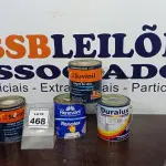 LOTE 468 - 02 LATAS DE TINTA BASE 3,2L ACETINADO BASE A2 MARCA SUVINIL, 01 LATA DE ESMALTE SINTÉTICO 3,2L COR AZUL FRANÇA MARCA DURALUXE E 01 LATA DE TINTA ACRÍLICA 3,2 MARCA RENOVARE. (NO ESTADO) ATENÇÃO! FAZER A VISITAÇÃO ANTES DE ARREMATAR, NÃO SABEMOS SE FUNCIONA, LEILÃO NÃO TEM GARANTIA E NEM DEVOLUÇÃO, SUJEITO A POSSÍVEIS AVARIAS VISÍVEIS/OCULTAS E/OU AUSÊNCIA DE COMPONENTES.