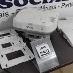 LOTE 352 - 01 PROJETOR INTRATIVO BRIGHTLINK 595WI COM SUPORTE (NO ESTADO) ATENÇÃO! FAZER A VISITAÇÃO ANTES DE ARREMATAR, NÃO SABEMOS SE FUNCIONA. LEILÃO NÃO TEM GARANTIA E NEM DEVOLUÇÃO, SUJEITO A POSSÍVEIS AVARIAS VISÍVEIS/OCULTAS E/OU AUSÊNCIA DE COMPONENTES.