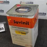 LOTE 385 - 01 LATA DE FUNDO PREPARADOR INTERIOR/EXTERIOR 18L MARCA SUVINIL. (NO ESTADO) ATENÇÃO! FAZER A VISITAÇÃO ANTES DE ARREMATAR, NÃO SABEMOS SE FUNCIONA, LEILÃO NÃO TEM GARANTIA E NEM DEVOLUÇÃO, SUJEITO A POSSÍVEIS AVARIAS VISÍVEIS/OCULTAS E/OU AUSÊNCIA DE COMPONENTES.