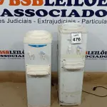 LOTE 476 - 02 BEBEDOUROS PARA GARRAFÃO. (NO ESTADO) ATENÇÃO! FAZER A VISITAÇÃO ANTES DE ARREMATAR, NÃO SABEMOS SE FUNCIONA, LEILÃO NÃO TEM GARANTIA E NEM DEVOLUÇÃO, SUJEITO A POSSÍVEIS AVARIAS VISÍVEIS/OCULTAS E/OU AUSÊNCIA DE COMPONENTES.