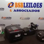 LOTE 300 - 02 IMPRESSORAS DE CUPOM MARCA DIEBOLD E 01 IMPRESSORA DE ETIQUETAS MARCA HONEYWELL. (NO ESTADO) ATENÇÃO! FAZER A VISITAÇÃO ANTES DE ARREMATAR, NÃO SABEMOS SE FUNCIONA, LEILÃO NÃO TEM GARANTIA E NEM DEVOLUÇÃO, SUJEITO A POSSÍVEIS AVARIAS VISÍVEIS/OCULTAS E/OU AUSÊNCIA DE COMPONENTES.