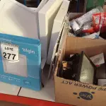 LOTE 277 - 01 LOTE COM VÁRIAS LUMINÁRIAS LED DE EMBUTIR E DIVERSOS REATORES ELETRÔNICOS’. (NO ESTADO) ATENÇÃO! FAZER A VISITAÇÃO ANTES DE ARREMATAR, NÃO SABEMOS SE FUNCIONA. LEILÃO NÃO TEM GARANTIA E NEM DEVOLUÇÃO, SUJEITO A POSSÍVEIS AVARIAS VISÍVEIS/OCULTAS E/OU AUSÊNCIA DE COMPONENTES.