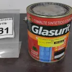 LOTE 381 - 01 LATA DE ESMALTE SINTÉTICO COM 3,6L NA COR BRILHANTE AZUL REAL MARCA GLASURIT. (NO ESTADO) ATENÇÃO! FAZER A VISITAÇÃO ANTES DE ARREMATAR, NÃO SABEMOS SE FUNCIONA, LEILÃO NÃO TEM GARANTIA E NEM DEVOLUÇÃO, SUJEITO A POSSÍVEIS AVARIAS VISÍVEIS/OCULTAS E/OU AUSÊNCIA DE COMPONENTES.
