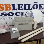 LOTE 469 - 01 CAIXA DE CORREIOS, 01 ASSENTO DE VASO, 02 KIT’S DE DUCHA FRIA E 02 TUBOS DE LIGAÇÃO PARA VASOS. (NO ESTADO) ATENÇÃO! FAZER A VISITAÇÃO ANTES DE ARREMATAR, NÃO SABEMOS SE FUNCIONA, LEILÃO NÃO TEM GARANTIA E NEM DEVOLUÇÃO, SUJEITO A POSSÍVEIS AVARIAS VISÍVEIS/OCULTAS E/OU AUSÊNCIA DE COMPONENTES.