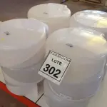 LOTE 302 - 09 DISPENSES DE PAPEL. (NO ESTADO) ATENÇÃO! FAZER A VISITAÇÃO ANTES DE ARREMATAR, NÃO SABEMOS SE FUNCIONA, LEILÃO NÃO TEM GARANTIA E NEM DEVOLUÇÃO, SUJEITO A POSSÍVEIS AVARIAS VISÍVEIS/OCULTAS E/OU AUSÊNCIA DE COMPONENTES.