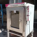 LOTE 523 - 01 FORNO INDUSTRIAL PARA PADARIA A GÁS. (NO ESTADO) ATENÇÃO! FAZER A VISITAÇÃO ANTES DE ARREMATAR, NÃO SABEMOS SE FUNCIONA, LEILÃO NÃO TEM GARANTIA E NEM DEVOLUÇÃO, SUJEITO A POSSÍVEIS AVARIAS VISÍVEIS/OCULTAS E/OU AUSÊNCIA DE COMPONENTES.