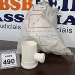 LOTE 490 - 10 TÊ REDUÇÃO DE ESGOTO 100X50MM. (NO ESTADO) ATENÇÃO! FAZER A VISITAÇÃO ANTES DE ARREMATAR, NÃO SABEMOS SE FUNCIONA, LEILÃO NÃO TEM GARANTIA E NEM DEVOLUÇÃO, SUJEITO A POSSÍVEIS AVARIAS VISÍVEIS/OCULTAS E/OU AUSÊNCIA DE COMPONENTES.