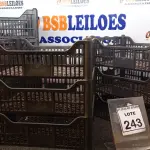 LOTE 243 - 10 CESTAS ORGANIZADORAS. (NO ESTADO) ATENÇÃO! FAZER A VISITAÇÃO ANTES DE ARREMATAR, NÃO SABEMOS SE FUNCIONA, LEILÃO NÃO TEM GARANTIA E NEM DEVOLUÇÃO, SUJEITO A POSSÍVEIS AVARIAS VISÍVEIS/OCULTAS E/OU AUSÊNCIA DE COMPONENTES.