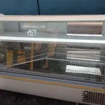 LOTE 516 - 01 BALCÃO REFRIGERADOR. (NO ESTADO) ATENÇÃO! FAZER A VISITAÇÃO ANTES DE ARREMATAR, NÃO SABEMOS SE FUNCIONA, LEILÃO NÃO TEM GARANTIA E NEM DEVOLUÇÃO, SUJEITO A POSSÍVEIS AVARIAS VISÍVEIS/OCULTAS E/OU AUSÊNCIA DE COMPONENTES.