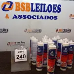 LOTE 240 - 15 BISNAGAS DE SILICONE ACÉTICO COM 250G MARCA POLY FORT. (NO ESTADO) ATENÇÃO! FAZER A VISITAÇÃO ANTES DE ARREMATAR, NÃO SABEMOS SE FUNCIONA, LEILÃO NÃO TEM GARANTIA E NEM DEVOLUÇÃO, SUJEITO A POSSÍVEIS AVARIAS VISÍVEIS/OCULTAS E/OU AUSÊNCIA DE COMPONENTES.