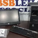 LOTE 174 - 01 ALL IN ONE MARCA COMPAQ. (NO ESTADO) ATENÇÃO! FAZER A VISITAÇÃO ANTES DE ARREMATAR, NÃO SABEMOS SE FUNCIONA. LEILÃO NÃO TEM GARANTIA E NEM DEVOLUÇÃO, SUJEITO A POSSÍVEIS AVARIAS VISÍVEIS/OCULTAS E/OU AUSÊNCIA DE COMPONENTES.