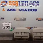 LOTE 202 - 02 IMPRESSORAS DE ETIQUETAS MARCA DIEBOLD. (NO ESTADO) ATENÇÃO! FAZER A VISITAÇÃO ANTES DE ARREMATAR, NÃO SABEMOS SE FUNCIONA, LEILÃO NÃO TEM GARANTIA E NEM DEVOLUÇÃO, SUJEITO A POSSÍVEIS AVARIAS VISÍVEIS/OCULTAS E/OU AUSÊNCIA DE COMPONENTES.