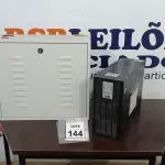 LOTE 144 - 01 QUADRO DE DISTRIBUIÇÃO E 01 NOBREAK MARCA SMS. (NO ESTADO) ATENÇÃO! FAZER A VISITAÇÃO ANTES DE ARREMATAR, NÃO SABEMOS SE FUNCIONA. LEILÃO NÃO TEM GARANTIA E NEM DEVOLUÇÃO, SUJEITO A POSSÍVEIS AVARIAS VISÍVEIS/OCULTAS E/OU AUSÊNCIA DE COMPONENTES.