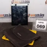 LOTE 069 - 01 TABLET COM CASE MARCA POSITIVO. (NO ESTADO) ATENÇÃO! FAZER A VISITAÇÃO ANTES DE ARREMATAR, NÃO SABEMOS SE FUNCIONA. LEILÃO NÃO TEM GARANTIA E NEM DEVOLUÇÃO, SUJEITO A POSSÍVEIS AVARIAS VISÍVEIS/OCULTAS E/OU AUSÊNCIA DE COMPONENTES.