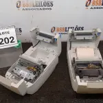 LOTE 202 - 02 IMPRESSORAS DE ETIQUETAS MARCA DIEBOLD. (NO ESTADO) ATENÇÃO! FAZER A VISITAÇÃO ANTES DE ARREMATAR, NÃO SABEMOS SE FUNCIONA, LEILÃO NÃO TEM GARANTIA E NEM DEVOLUÇÃO, SUJEITO A POSSÍVEIS AVARIAS VISÍVEIS/OCULTAS E/OU AUSÊNCIA DE COMPONENTES.