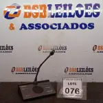 LOTE 076 - 01 MICROFONE DE MESA COM BASE. (NO ESTADO) ATENÇÃO! FAZER A VISITAÇÃO ANTES DE ARREMATAR, NÃO SABEMOS SE FUNCIONA. LEILÃO NÃO TEM GARANTIA E NEM DEVOLUÇÃO, SUJEITO A POSSÍVEIS AVARIAS VISÍVEIS/OCULTAS E/OU AUSÊNCIA DE COMPONENTES.