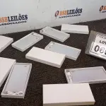 LOTE 066 - 05 BATERIAS EXTERNAS. (NO ESTADO) ATENÇÃO! FAZER A VISITAÇÃO ANTES DE ARREMATAR, NÃO SABEMOS SE FUNCIONA. LEILÃO NÃO TEM GARANTIA E NEM DEVOLUÇÃO, SUJEITO A POSSÍVEIS AVARIAS VISÍVEIS/OCULTAS E/OU AUSÊNCIA DE COMPONENTES.