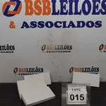 LOTE 015 - 05 BATERIAS EXTERNAS. (NO ESTADO) ATENÇÃO! FAZER A VISITAÇÃO ANTES DE ARREMATAR, NÃO SABEMOS SE FUNCIONA. LEILÃO NÃO TEM GARANTIA E NEM DEVOLUÇÃO, SUJEITO A POSSÍVEIS AVARIAS VISÍVEIS/OCULTAS E/OU AUSÊNCIA DE COMPONENTES.